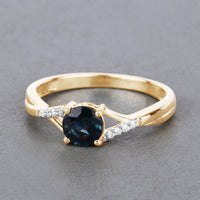 Diana M Jewels Women's Round Natural Blue Sapphire Fashion Ring (0.88 Ct) - Delicate in 14k yellow gold - women's jewelry - detail view