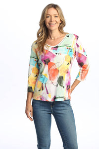 Jess & Jane - Livia V-neck Printed Top