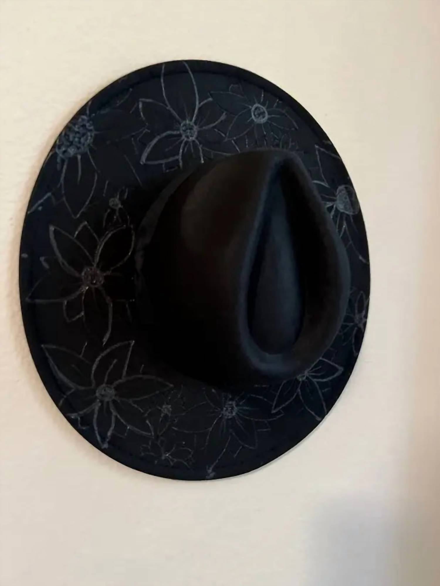 Krew Designs - Women's Record Hat
