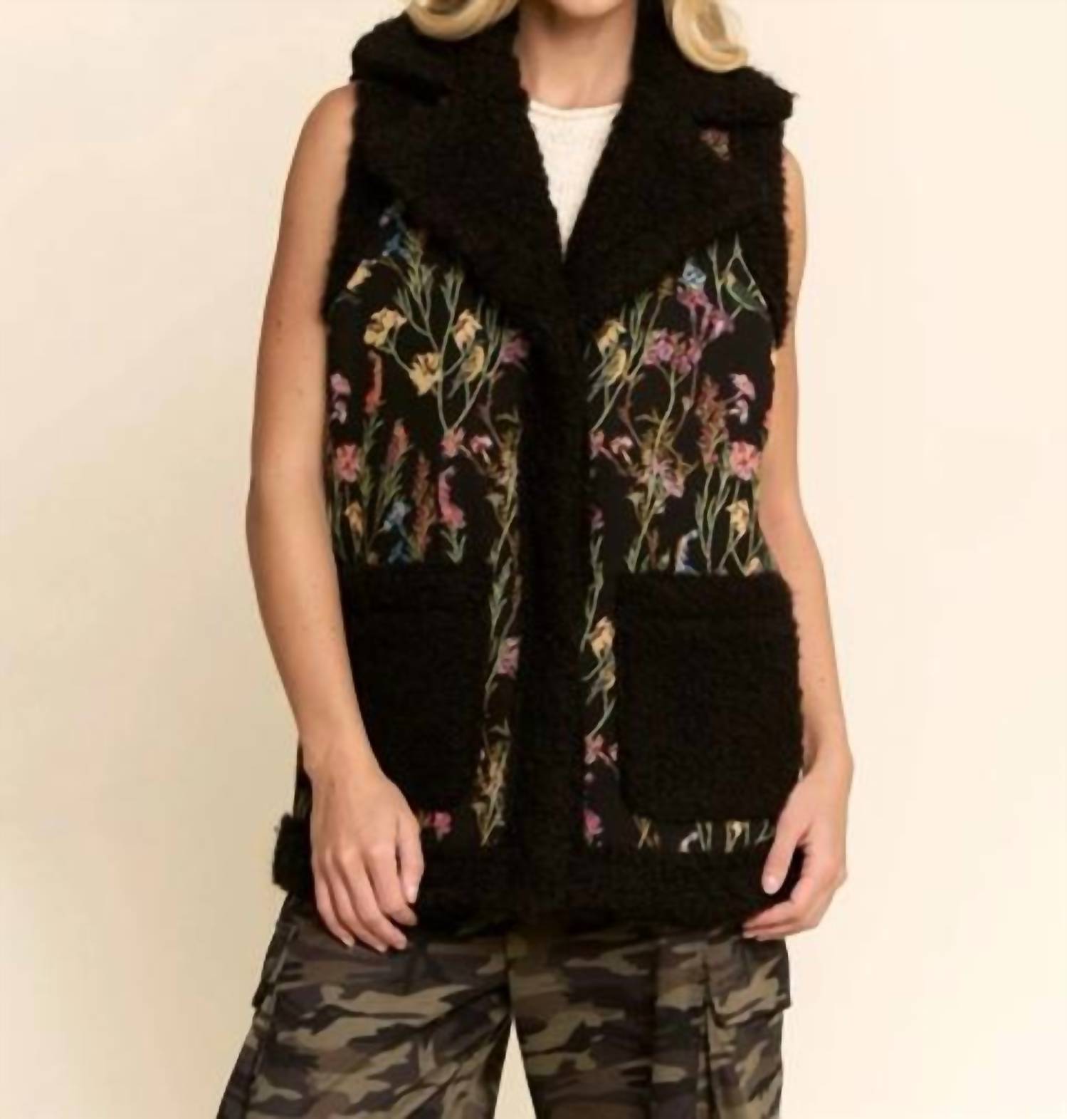 Davi & Dani - Floral Faux Fur Vest