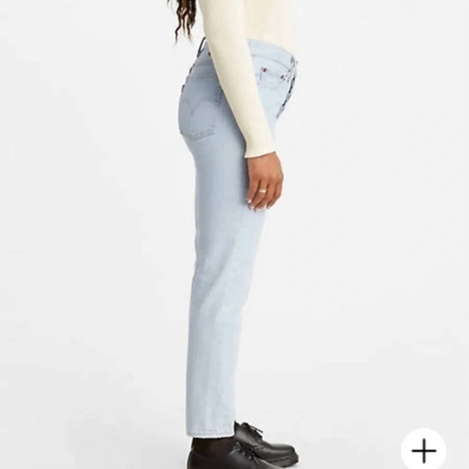 Levi'S - Women's Wedgie Fit Ankle Jeans