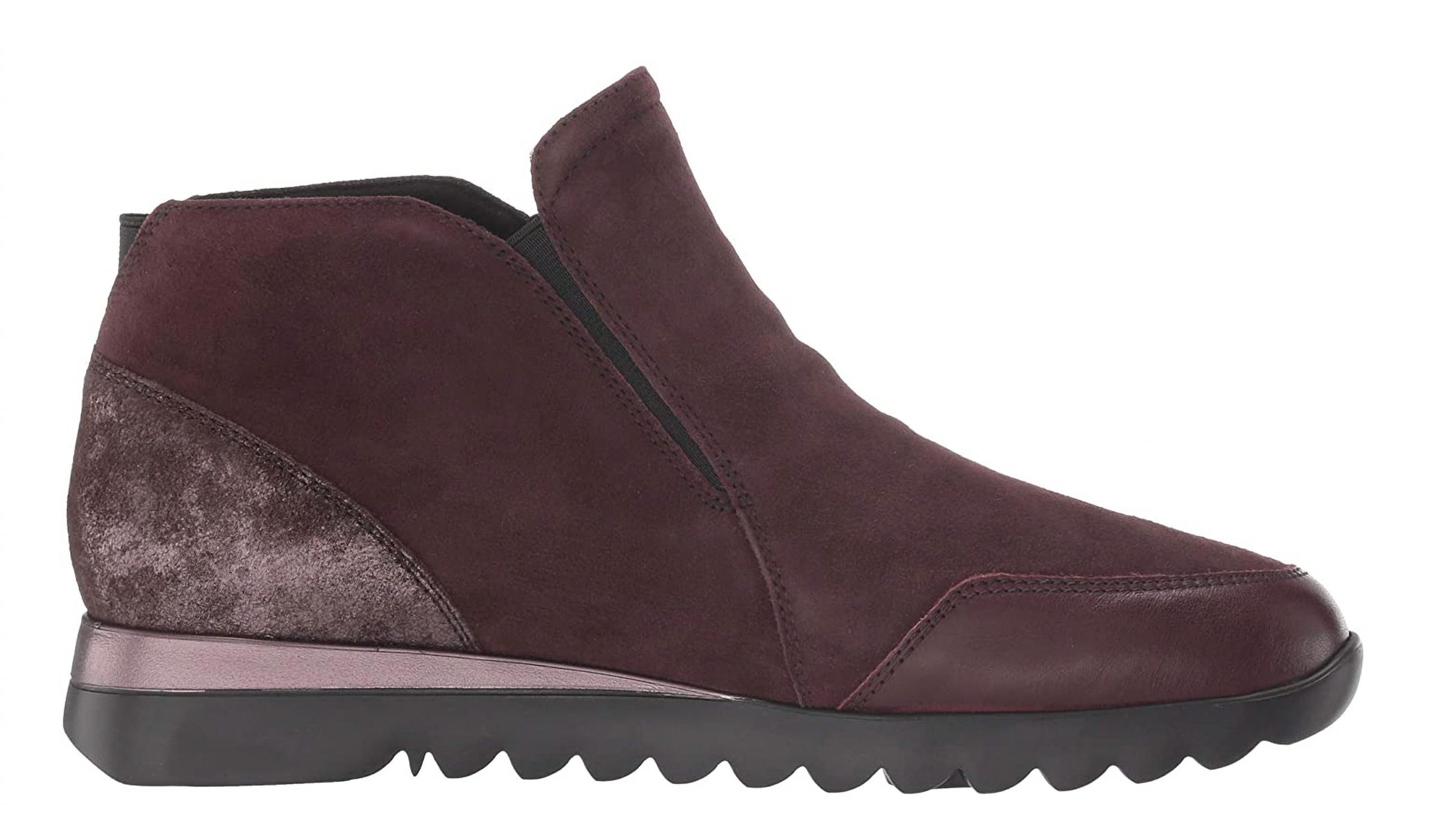 Munro Women's Danika Ankle Bootie in wine suede - women's shoe