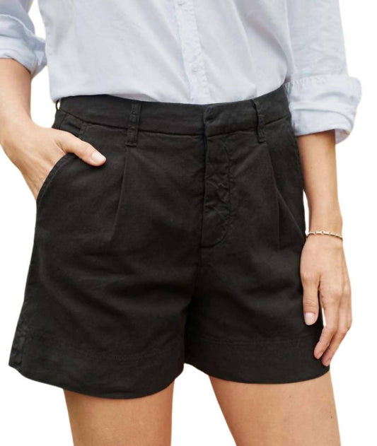 Frank & Eileen - Waterford Walking Short