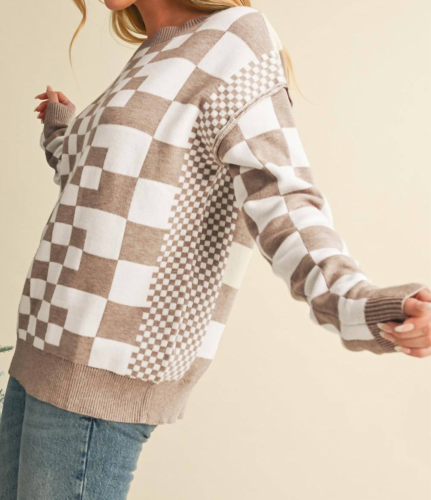 Shewin - Checkered Drop Shoulder Round Neck Sweater