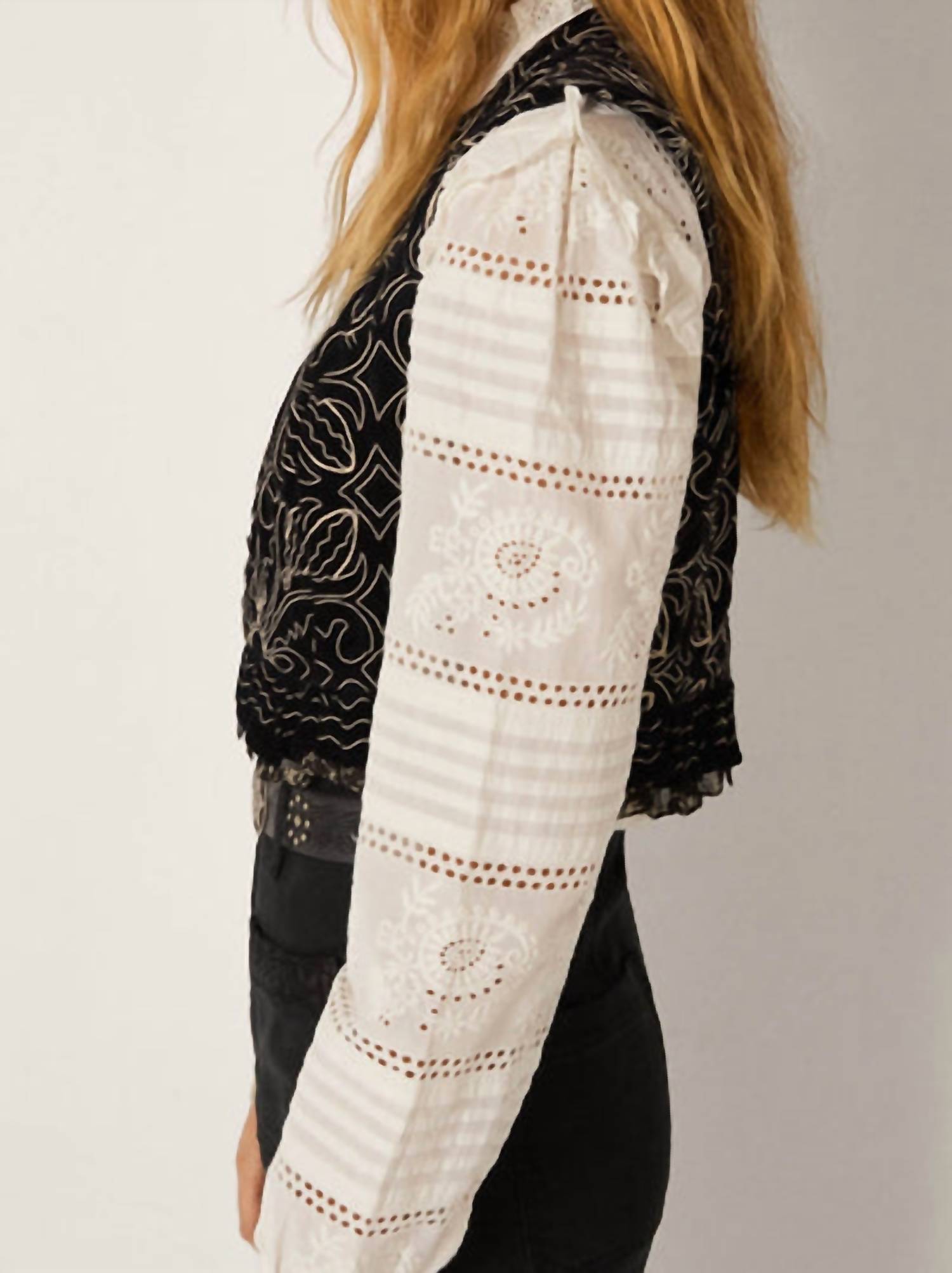 Maison Hotel Marceline Vest in nero - women's jacket - detail view