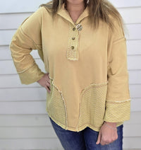 Easel - Oversized Polka Dot Mineral Wash Quarter Snap Top