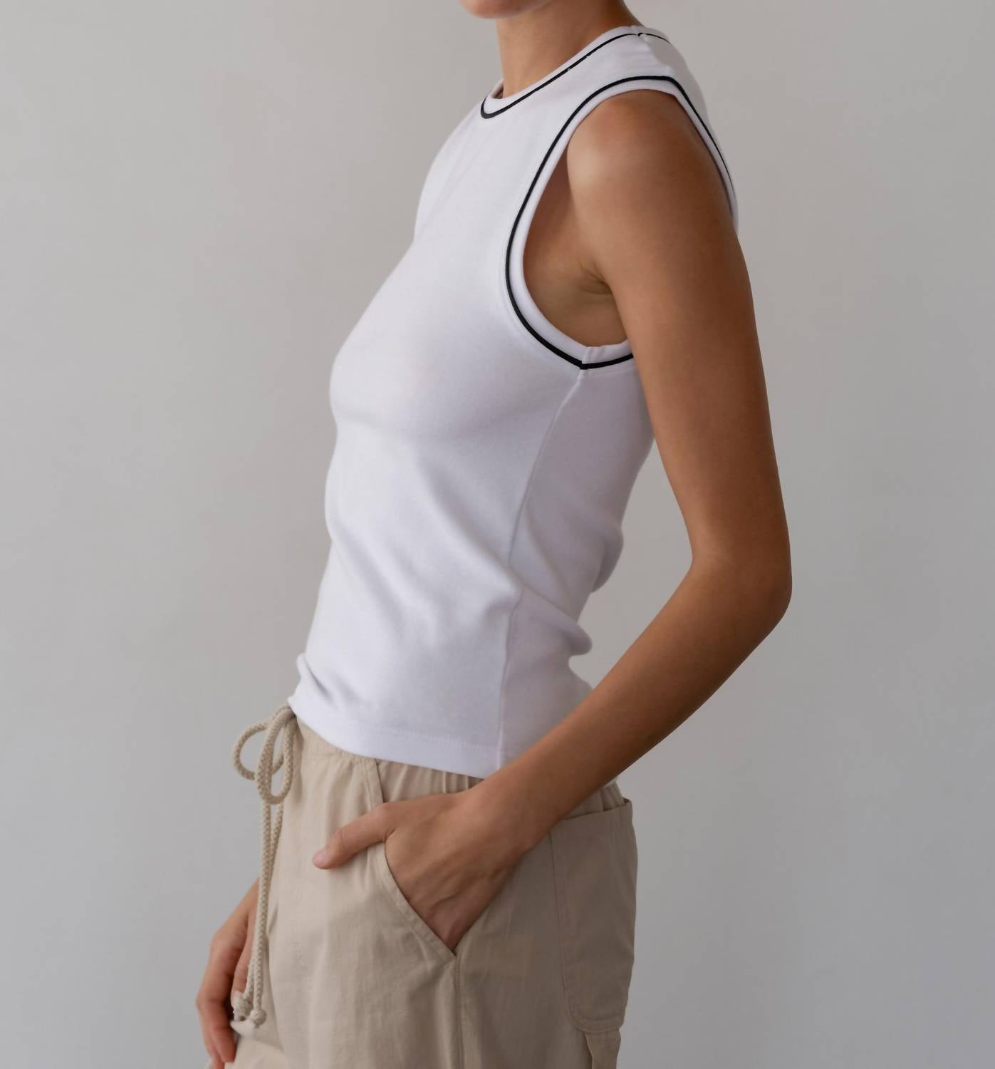 Donni. - The Baby Rib Contrast Tank