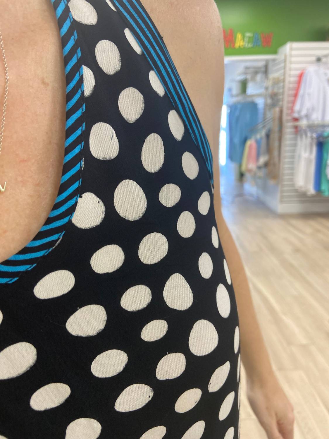 Iguana Lider - Shift Knee Dress