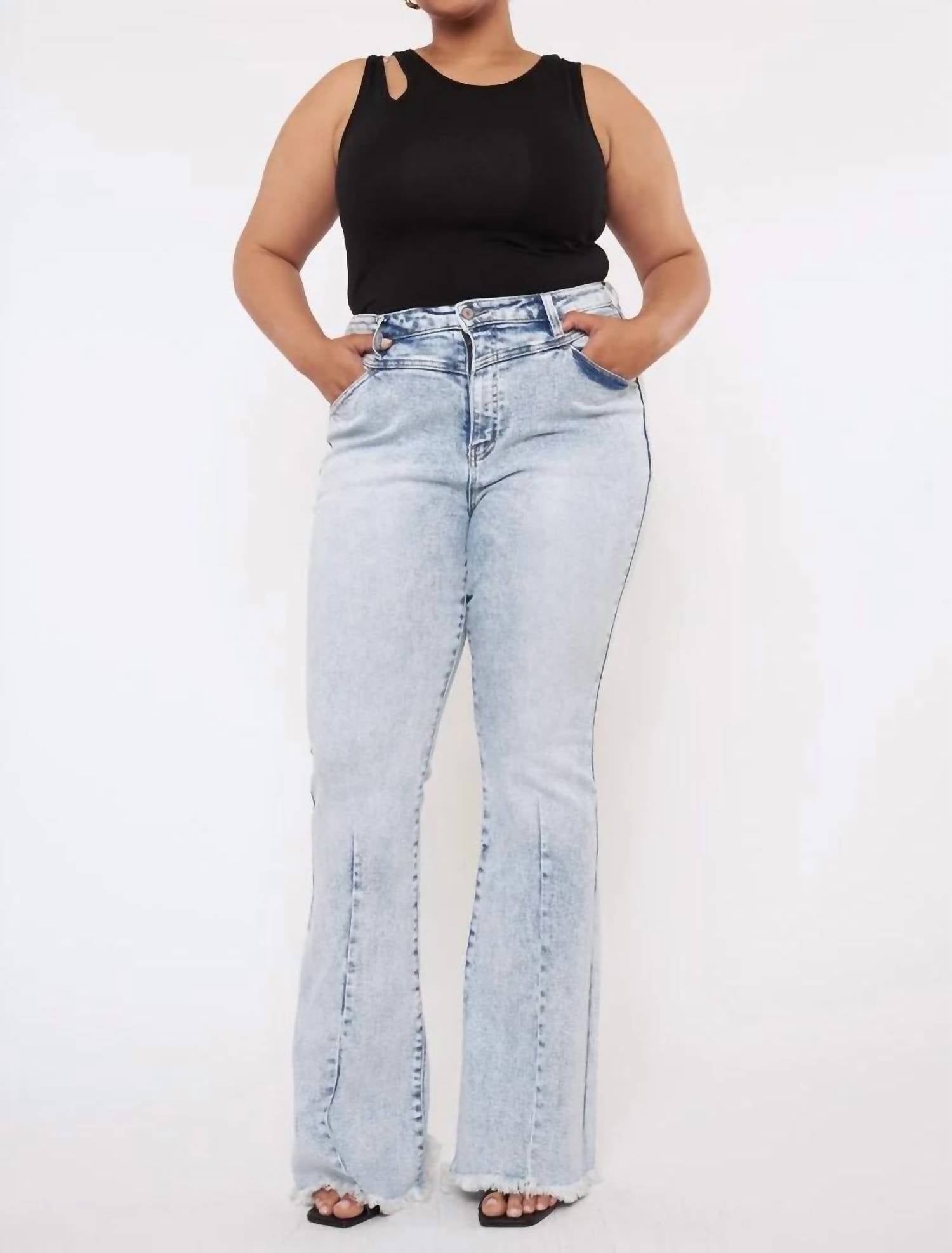 Kancan - High Rise Flare Jeans - Plus