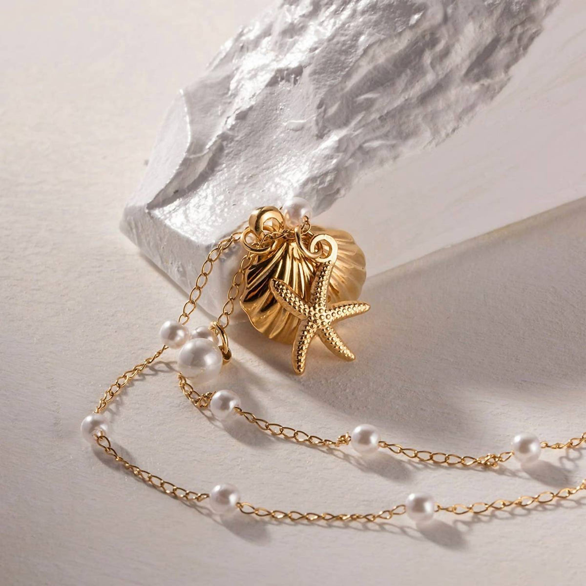 Accity - Women's Shell Charm Necklace