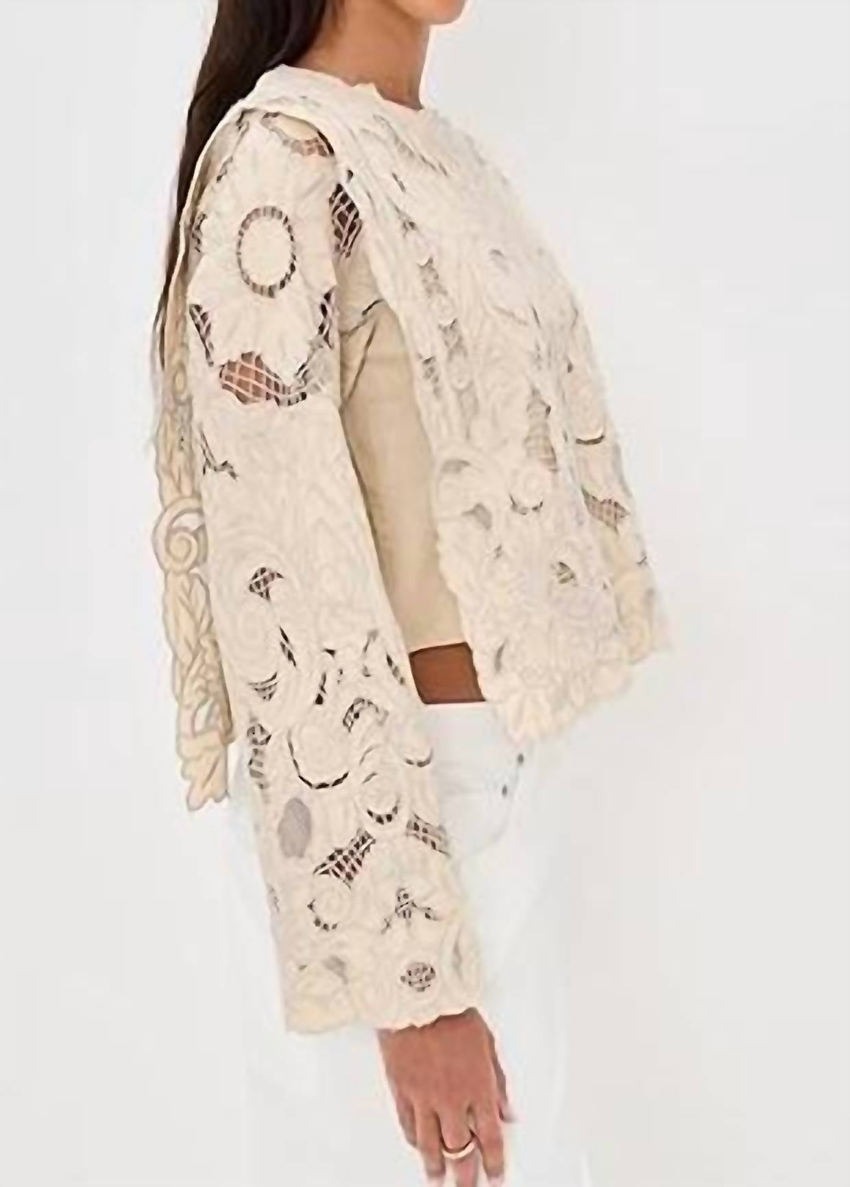Sea - Ceci Embroidery Top