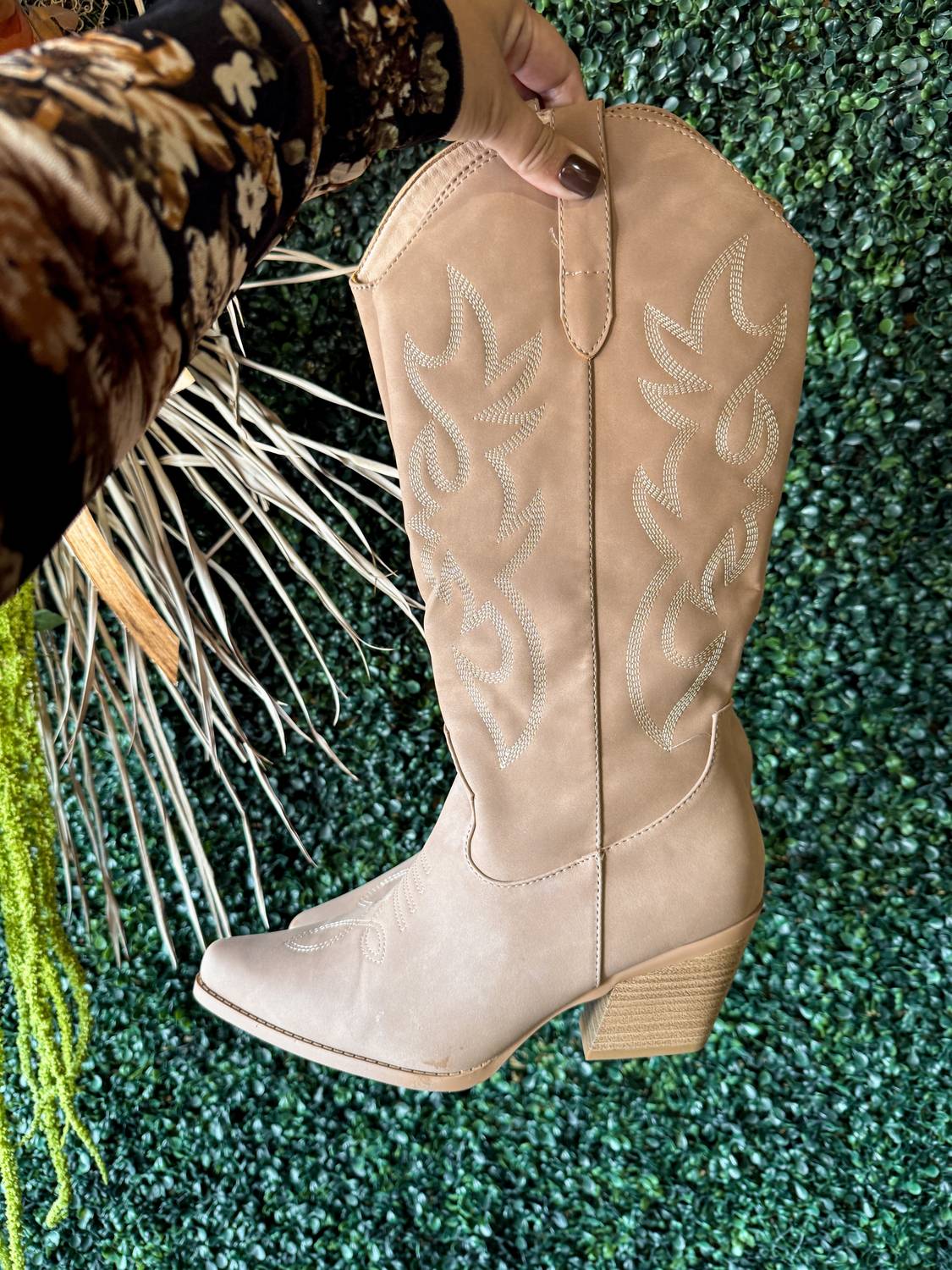 Shoe Train - Women's Western Boots