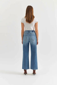 Daze - Pleaser High Rise Wide Leg Ankle Jean