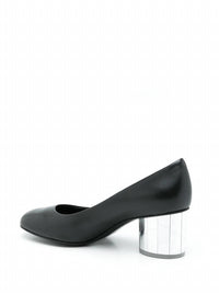 Salvatore Ferragamo - Women's Farrah Slip-on Leather Pumps