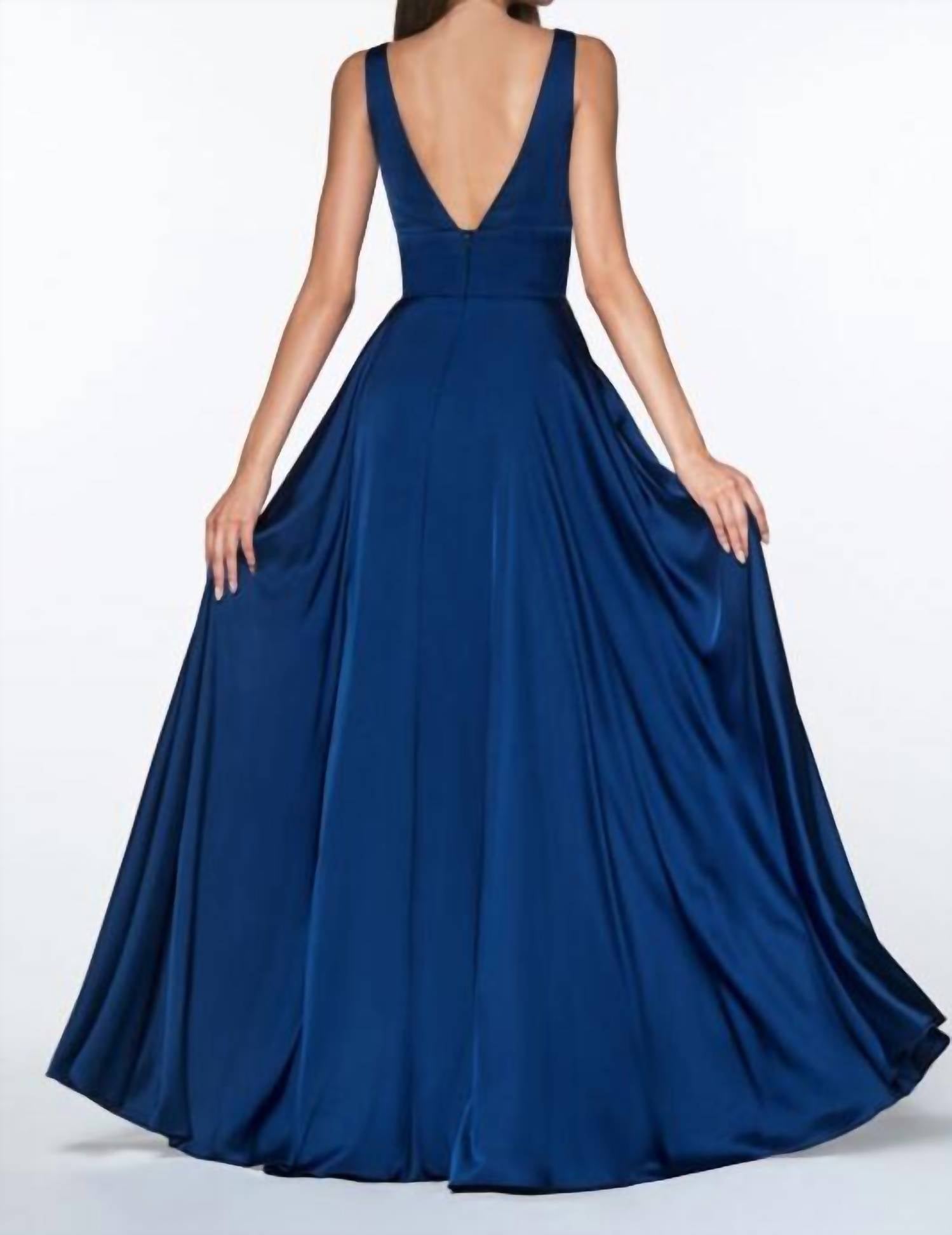 Ladivine - V-neck Slit Skirt Dres