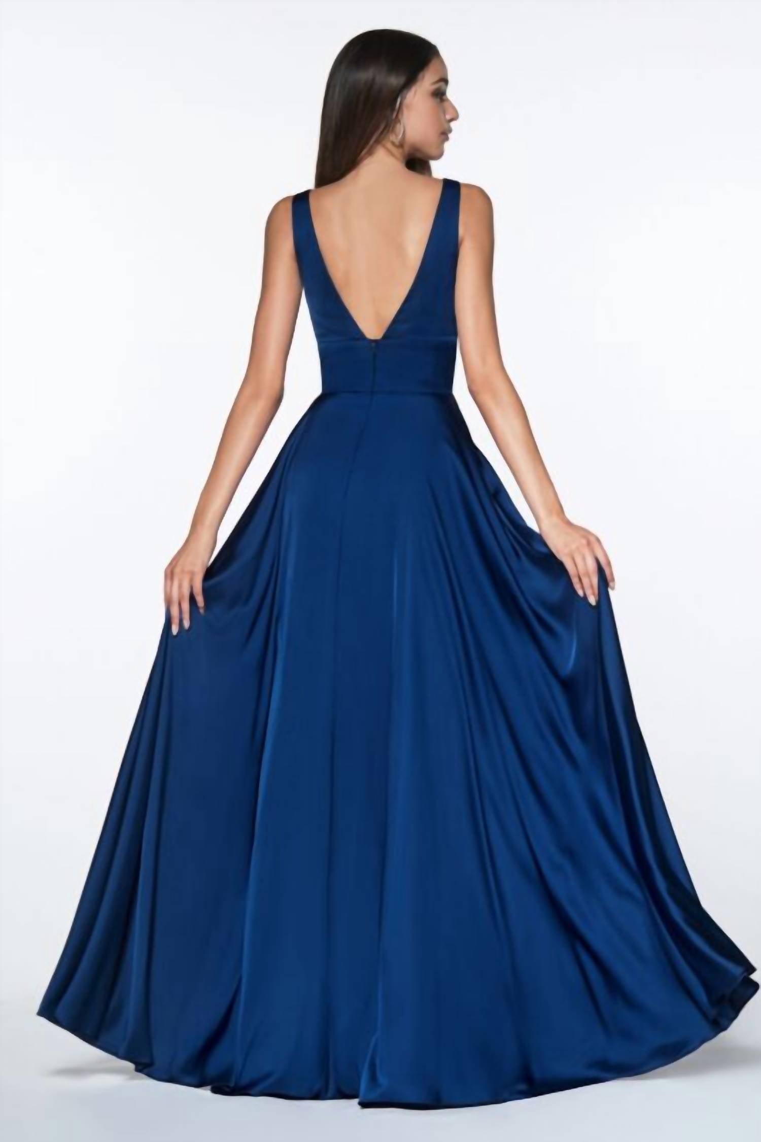 Ladivine - V-neck Slit Skirt Dres