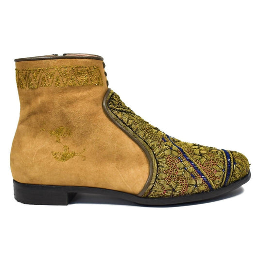 Meher Kakalia - Zanskar Boot