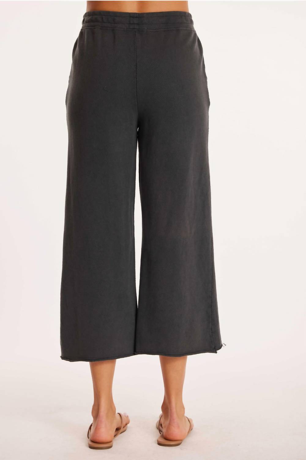 Mododoc - Gathered Waist Flared Crop Pants