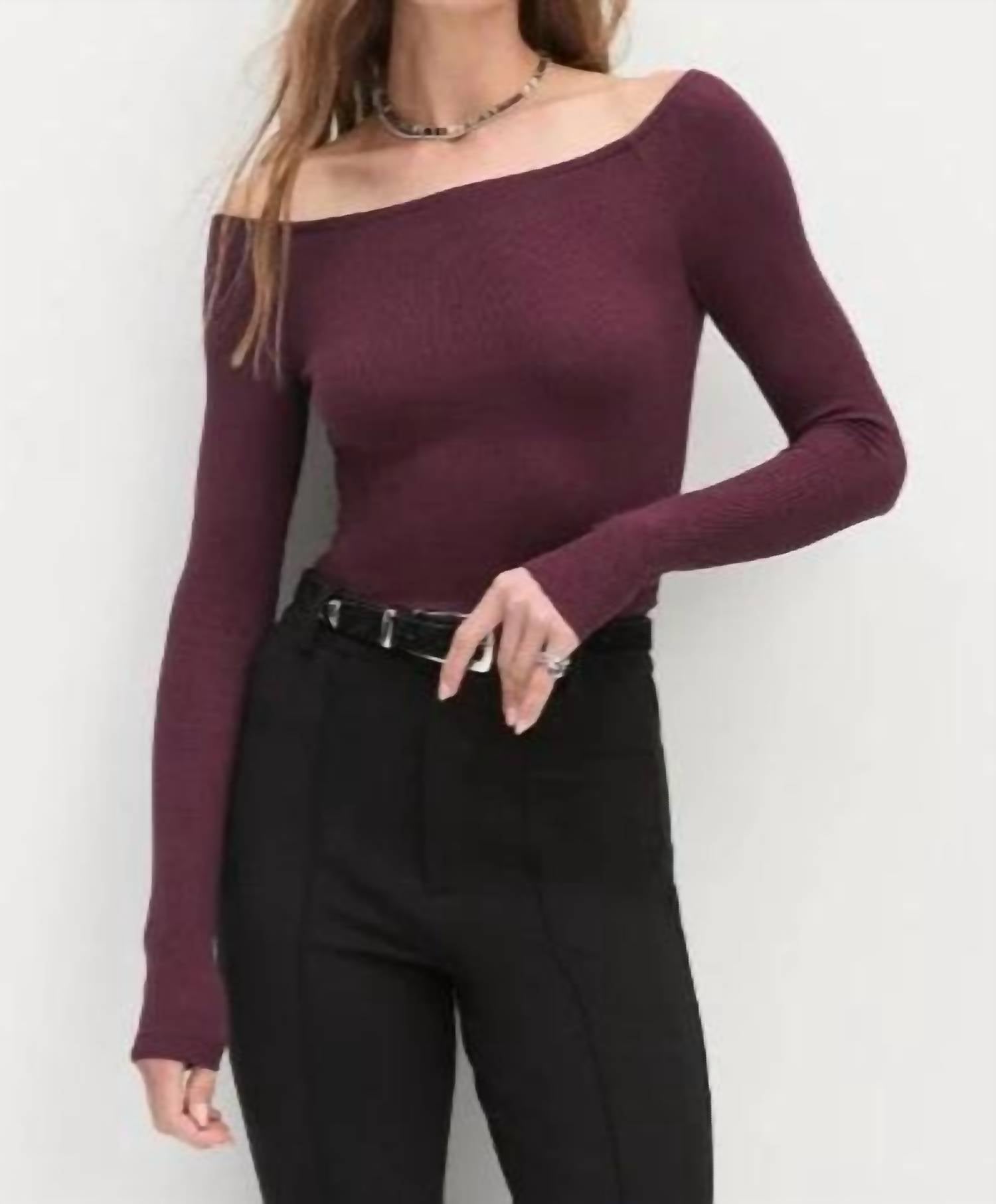 Favorite Daughter - Sara Top