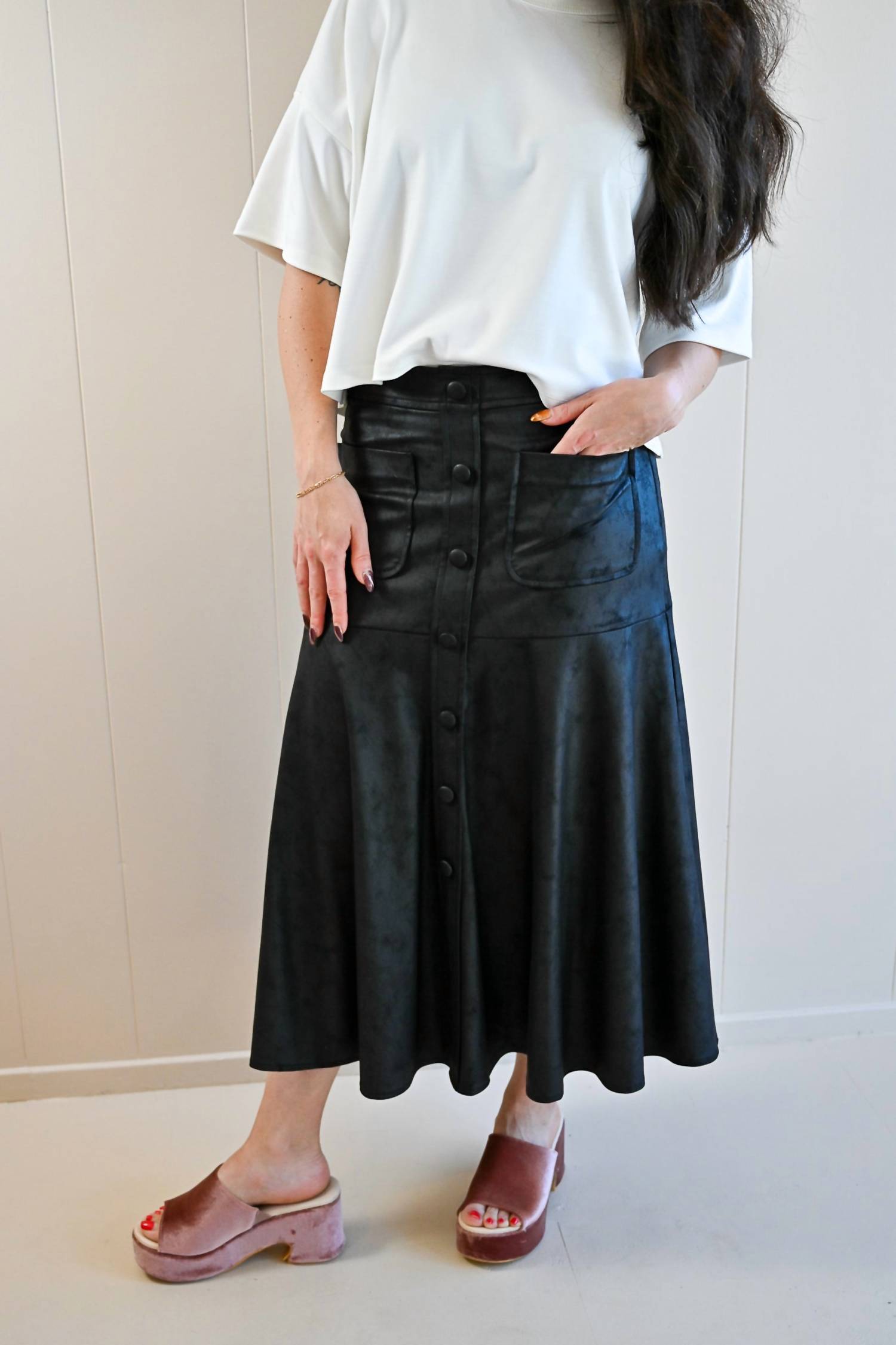 Traffic People - Women's Arena Suede Midi Skirt