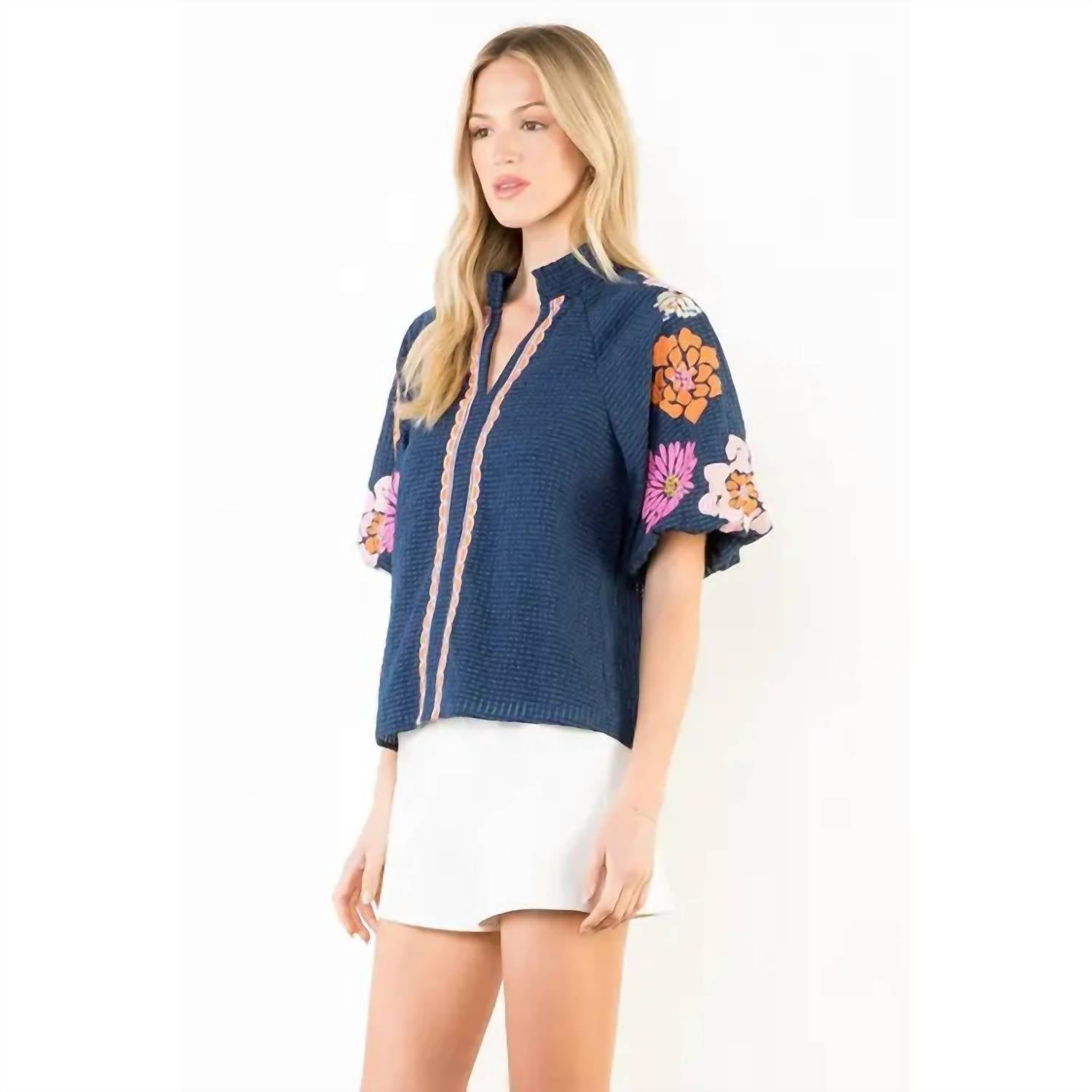 Thml - Floral Embroidery Puff Sleeve Textured Top