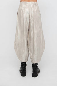 Ozai N Ku - Lantern Pants With Blush Stroke Print