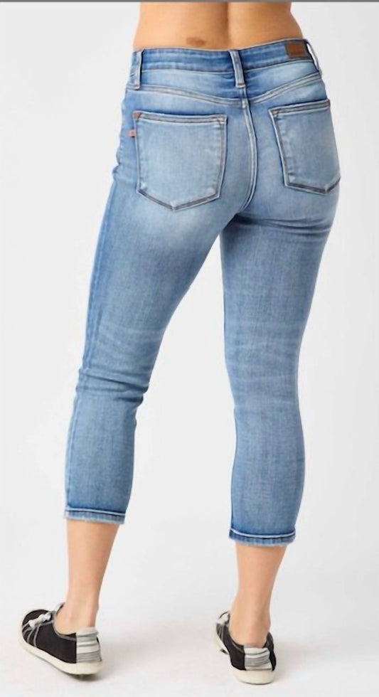 Judy Blue - Mid Rise Non Distressed Skinny Capri Jeans