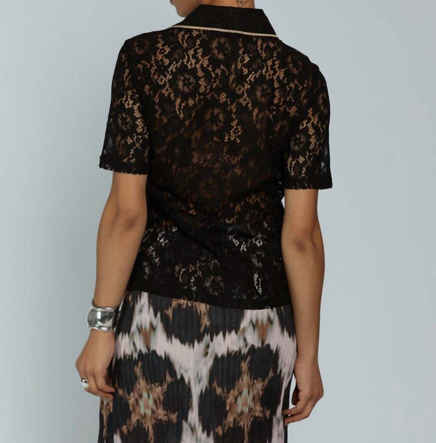 No. 6 - Dierdre Short Sleeve Top