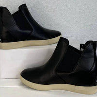 Sorel - Women's Out N About Waterproof Slip-on Wedge Booties