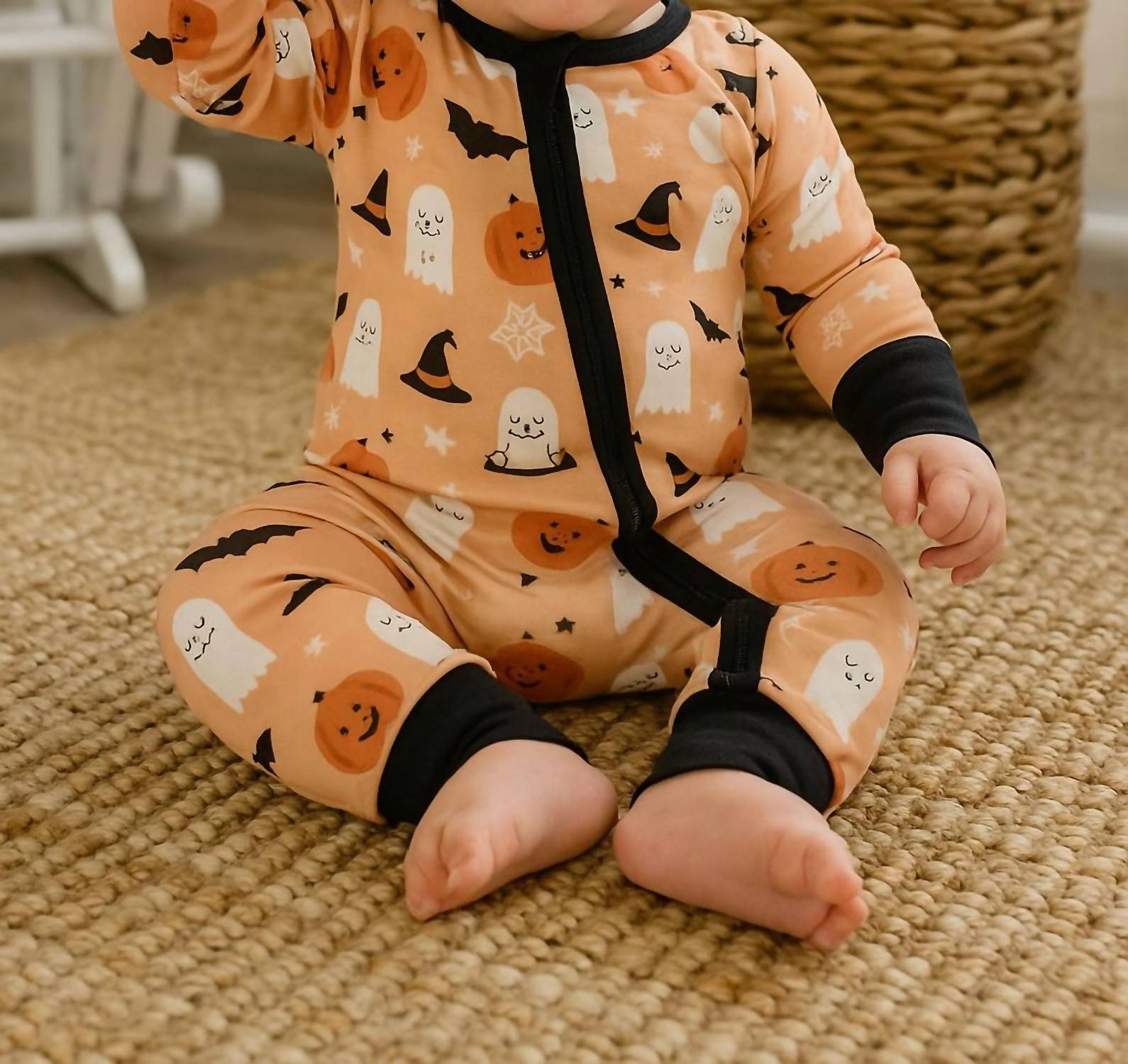 Emerson And Friends - Boo-tastic Glow-in-the-dark Halloween Bamboo Convertible Sleeper