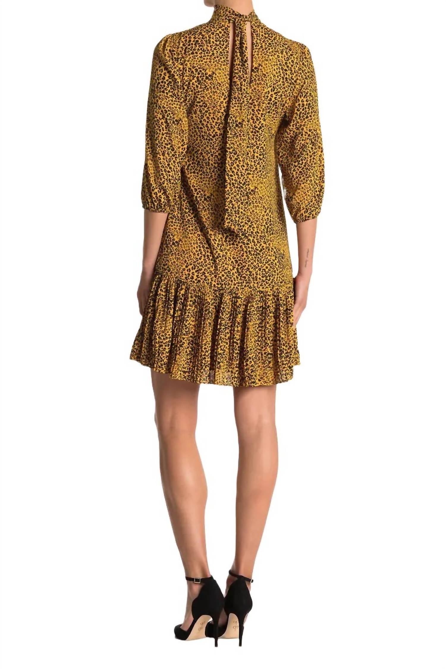 Nanette Lepore - High Neck 3/4 Sleeve Ruffled Hem Chiffon Dress