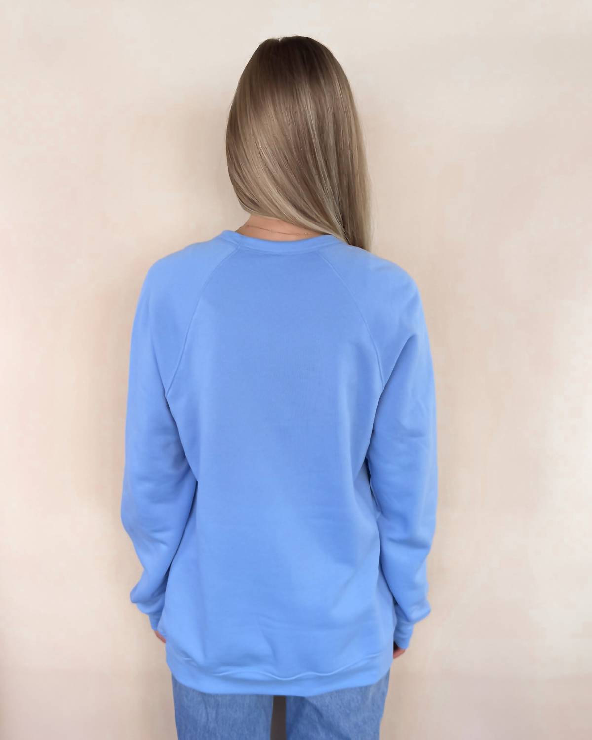 The Minted Olive - Gratitude Graphic Crewneck Sweatshirt