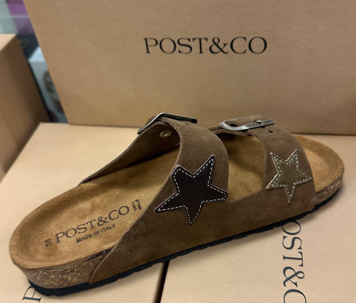 Post & Co. Women's Stars Alaska Slides in brown - women's shoe - detail view
