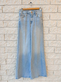 Mother - The Roller Sneak Jeans