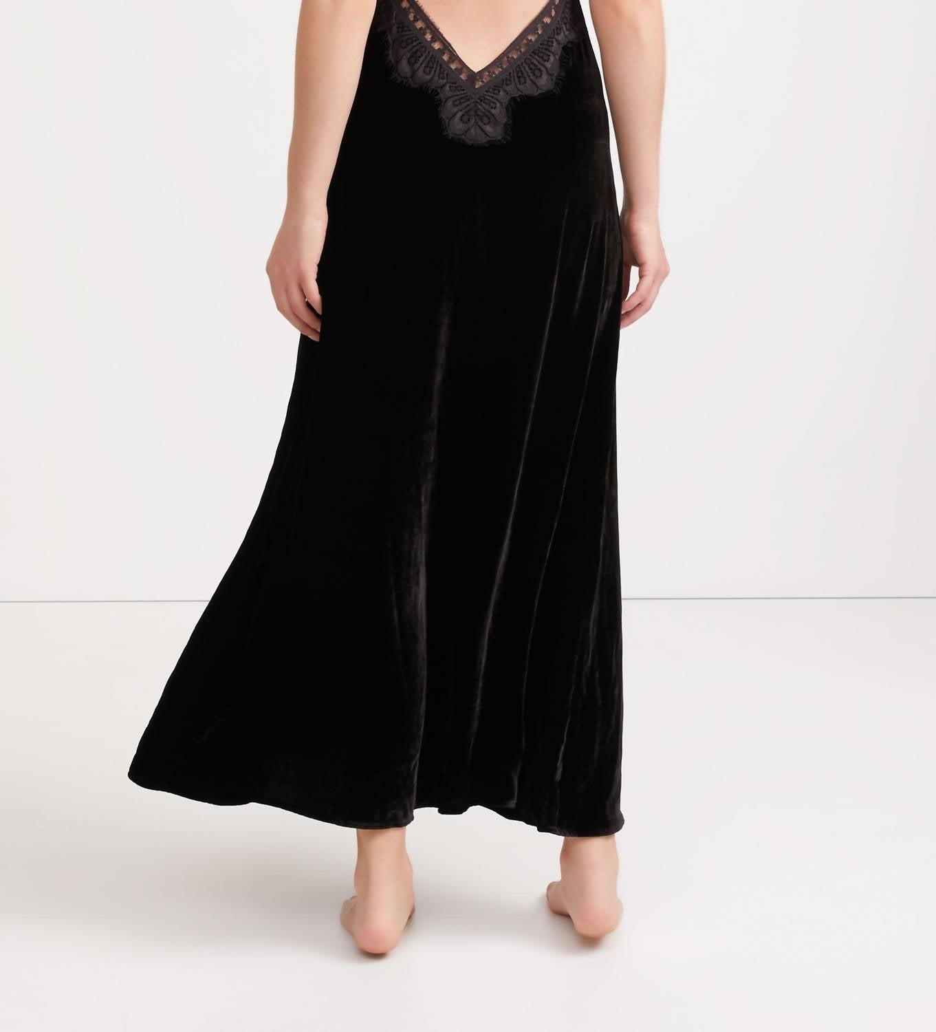 FREYA SLIP DRESS