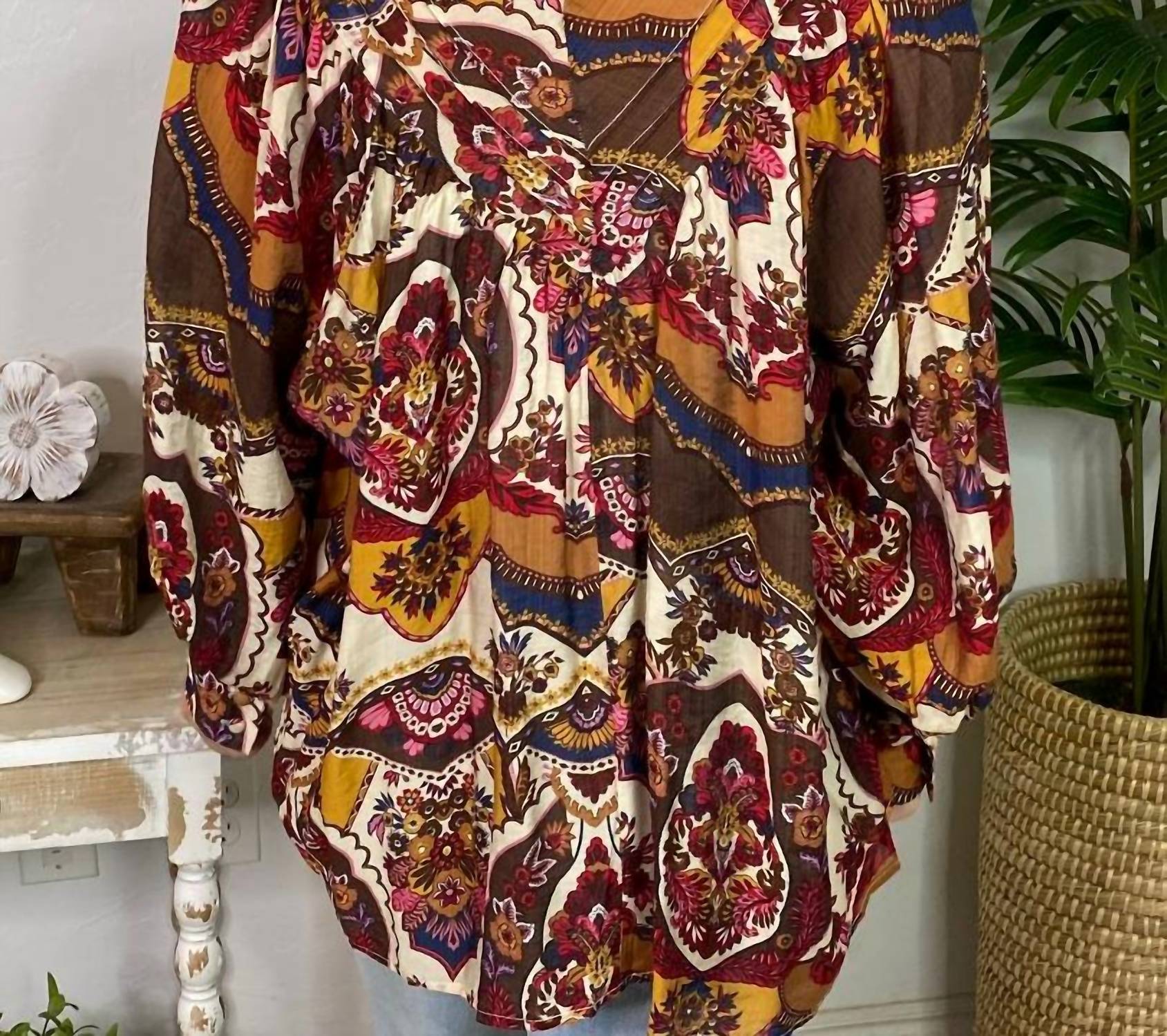 Ee:Some - Amber Button Down Top