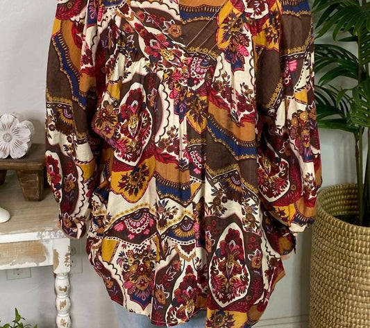 Ee:Some - Amber Button Down Top