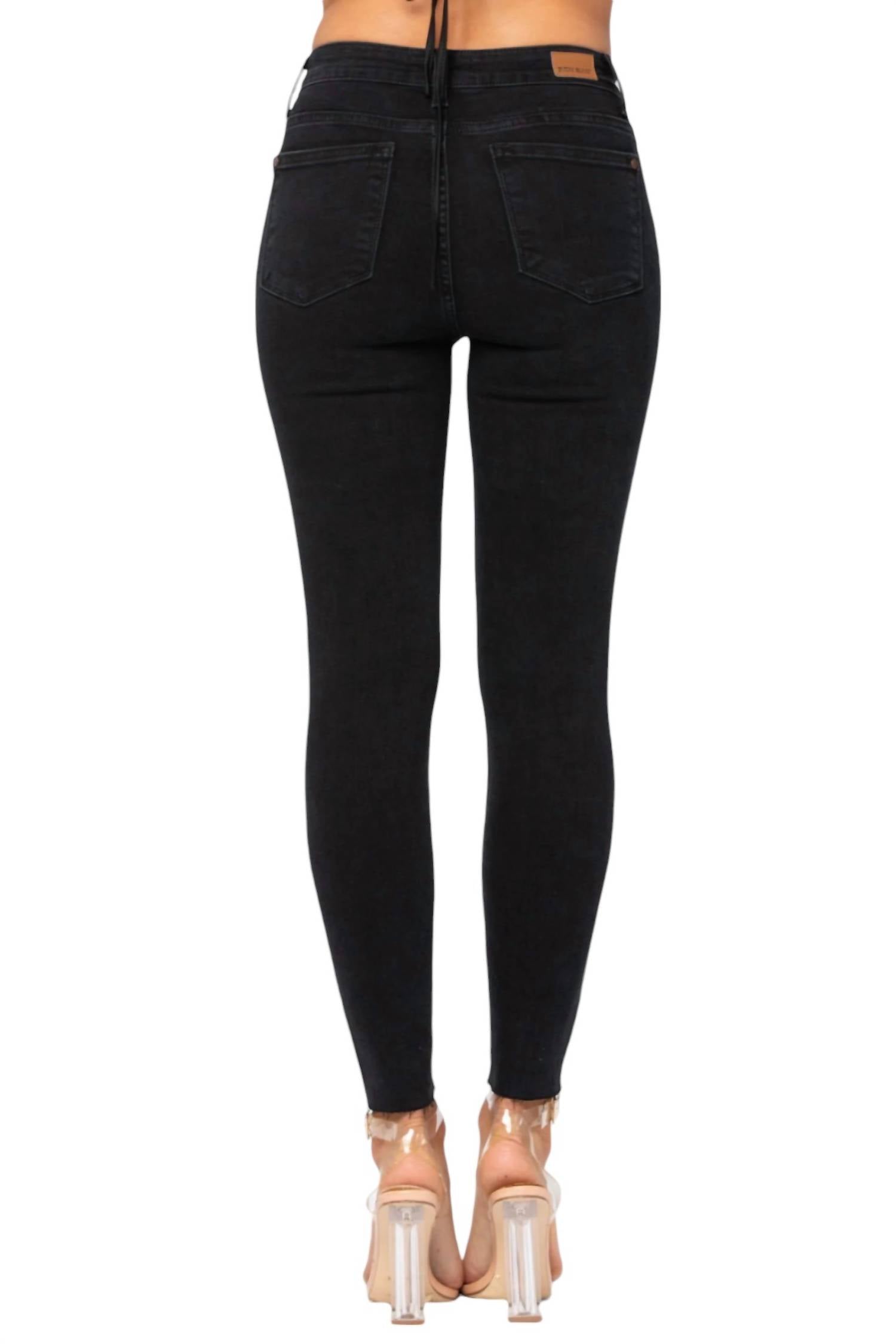 Judy Blue - MID-RISE SKINNY LEOPARD PATCH JEAN