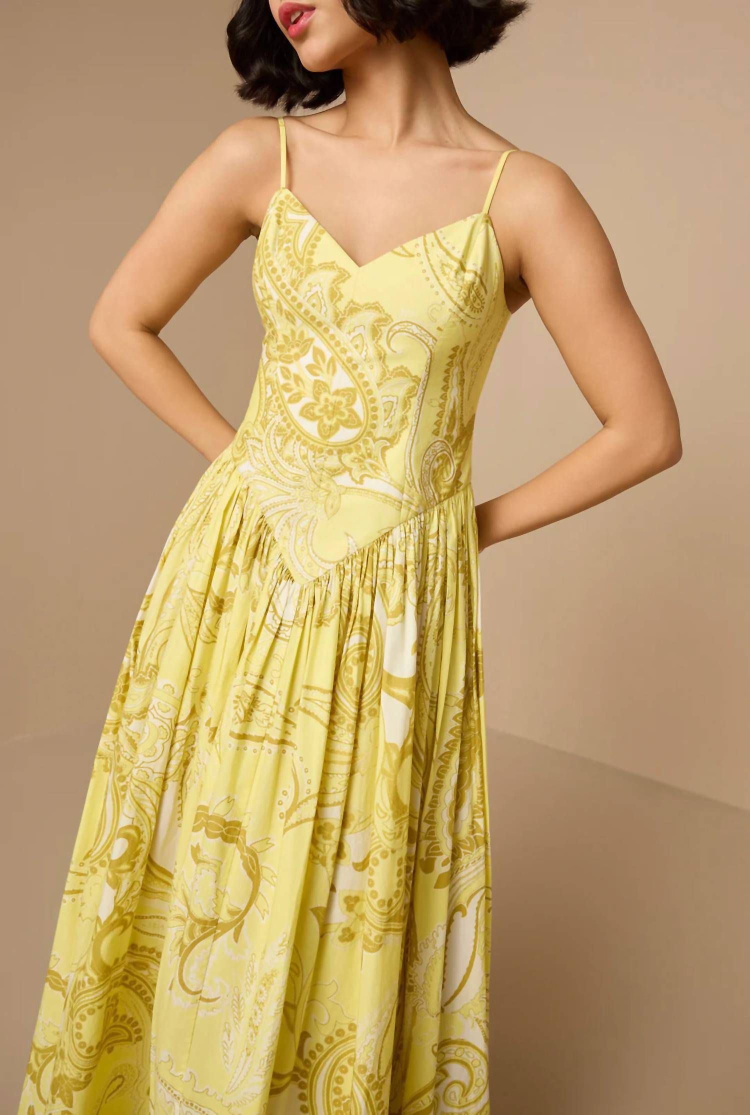 Hemant & Nandita - Fiza Fitted Sweetheart Neckline Maxi Dress