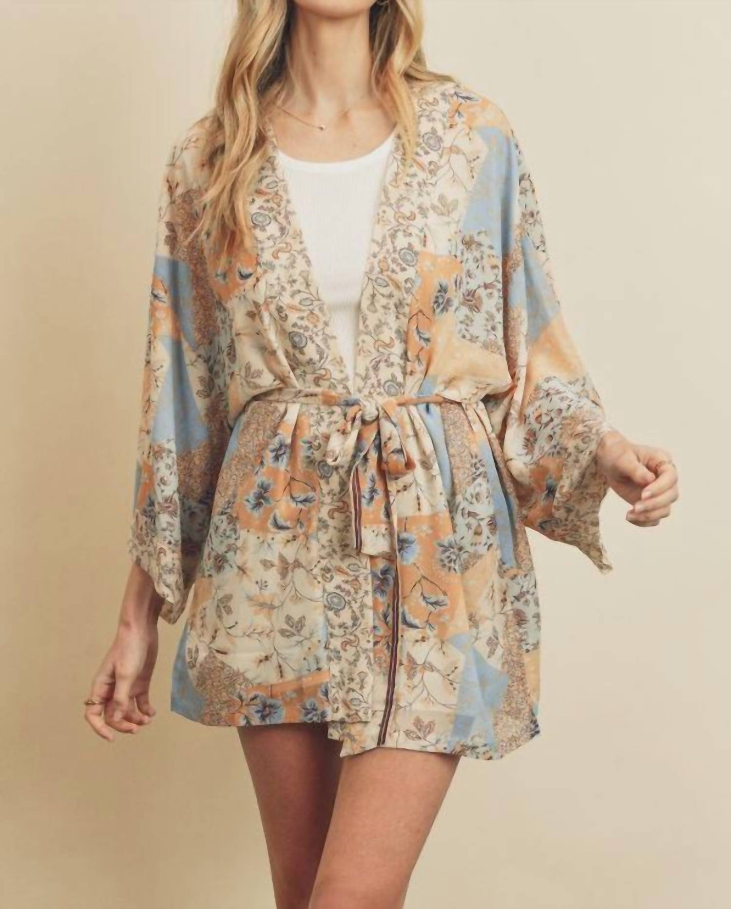 Dress Forum - Farrah Western Floral Kimono