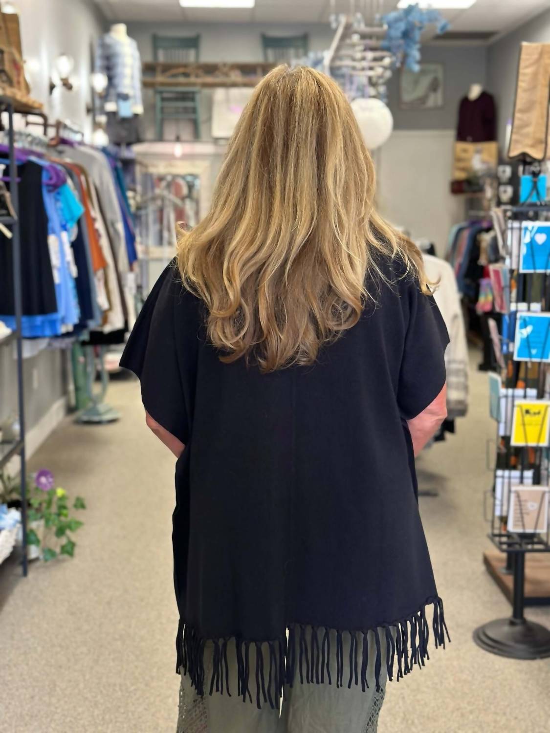 Esqualo - Fringe Poncho