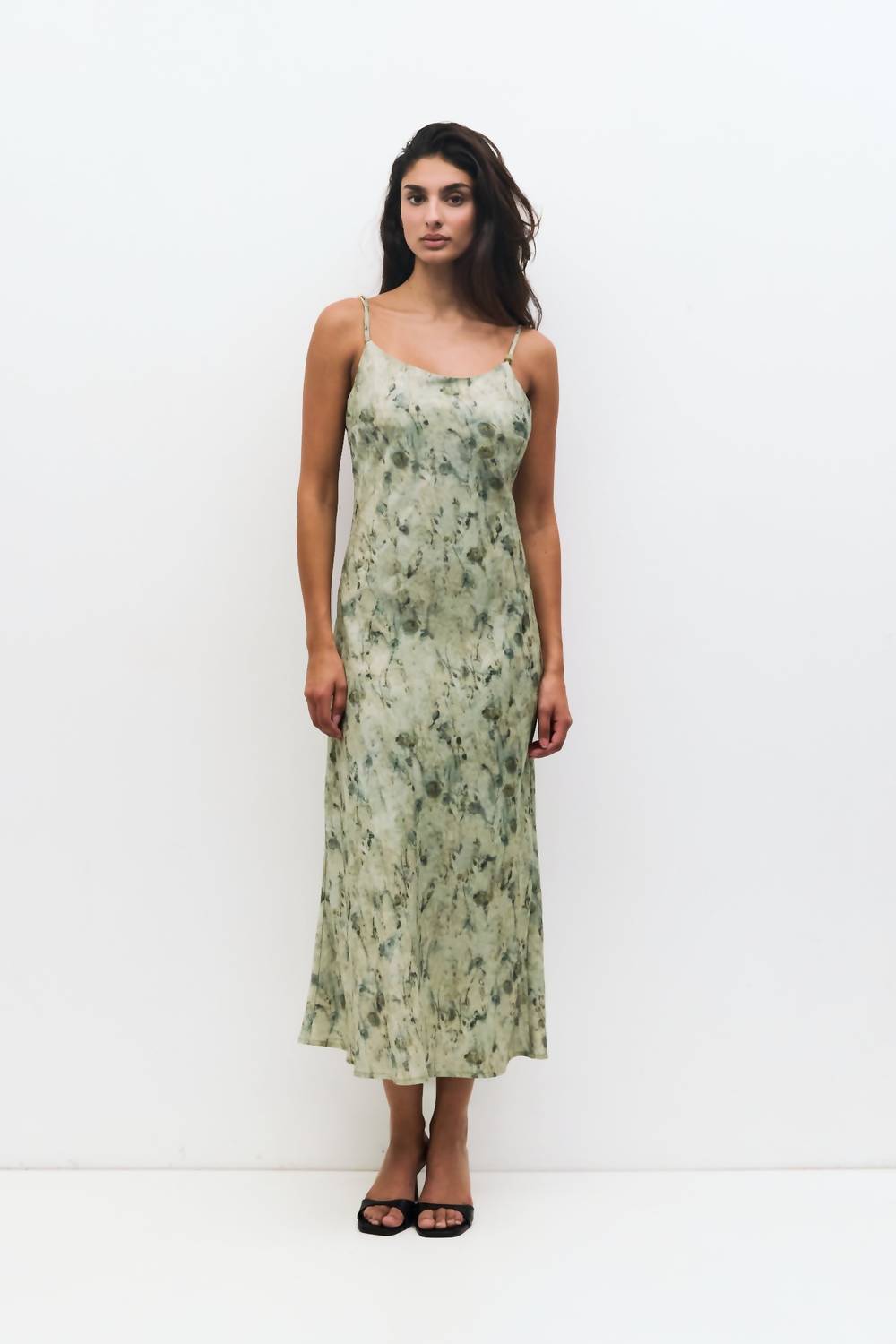 Mod Ref - Alisha Elegant Feminine Midi Dress