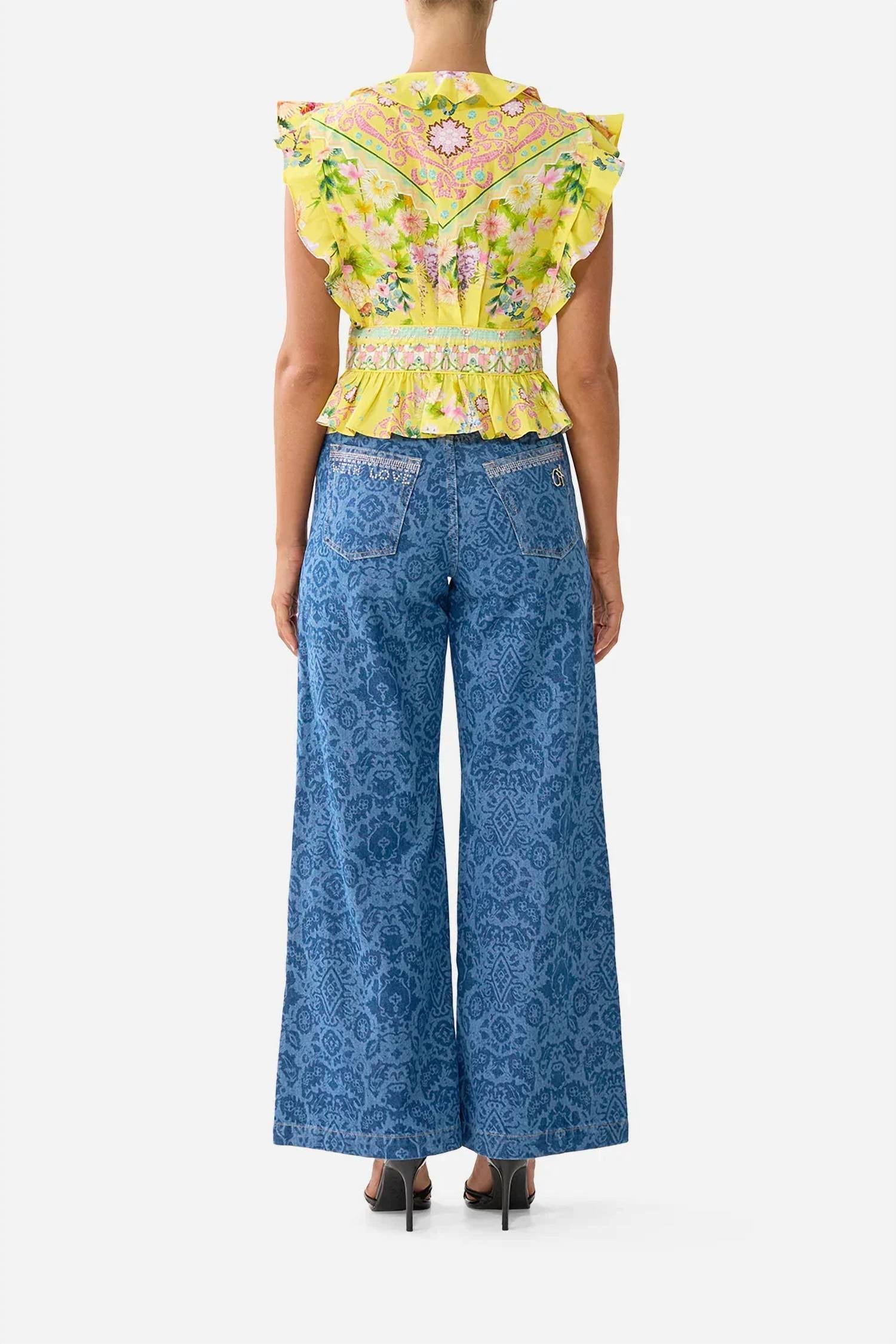 Camilla - Tie Front Top