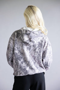 Pretty Garbage RYKER CAMO HOODIE in dark grey - women's top - detail view