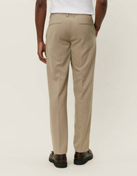 Les Deux Como Reg Solid Suit Pants in dark sand - men's pants - detail view
