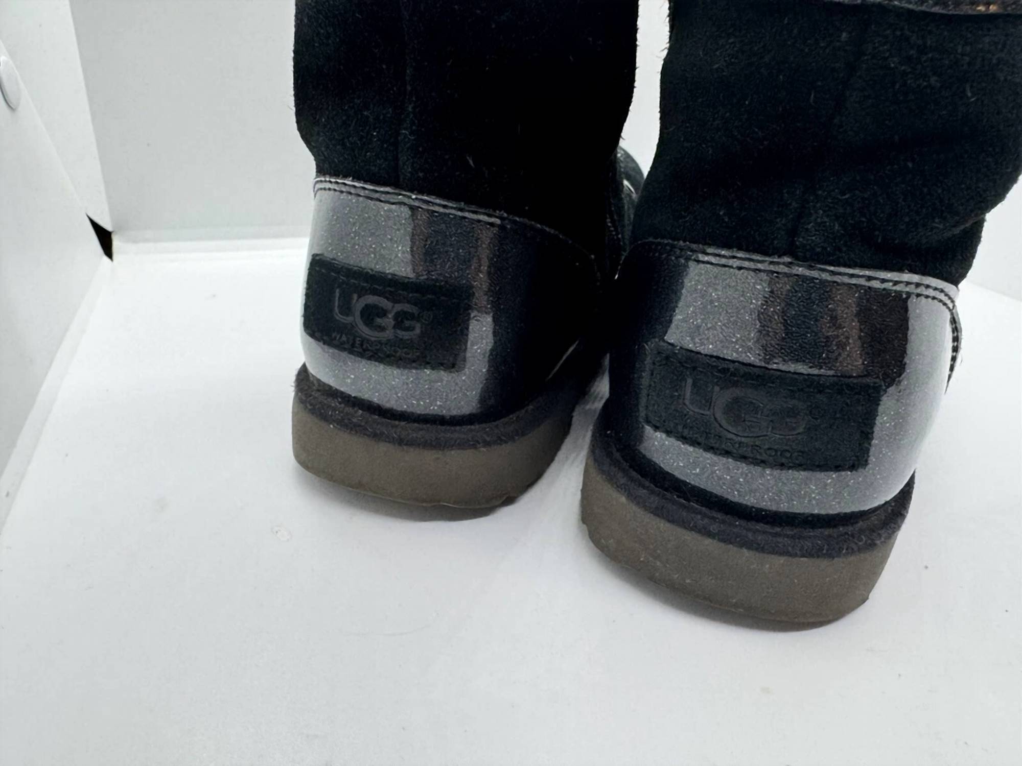 Ugg - Girl's Viki Waterproof Boots