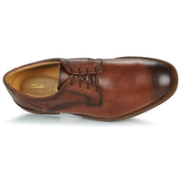 Clarks Men's Hugh Lace Shoe in brown - men's shoe - alternate view