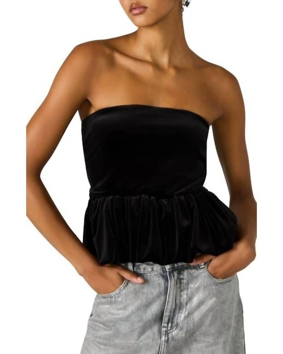 STEVE MADDEN Tessae Strapless Top in black - women's shirt