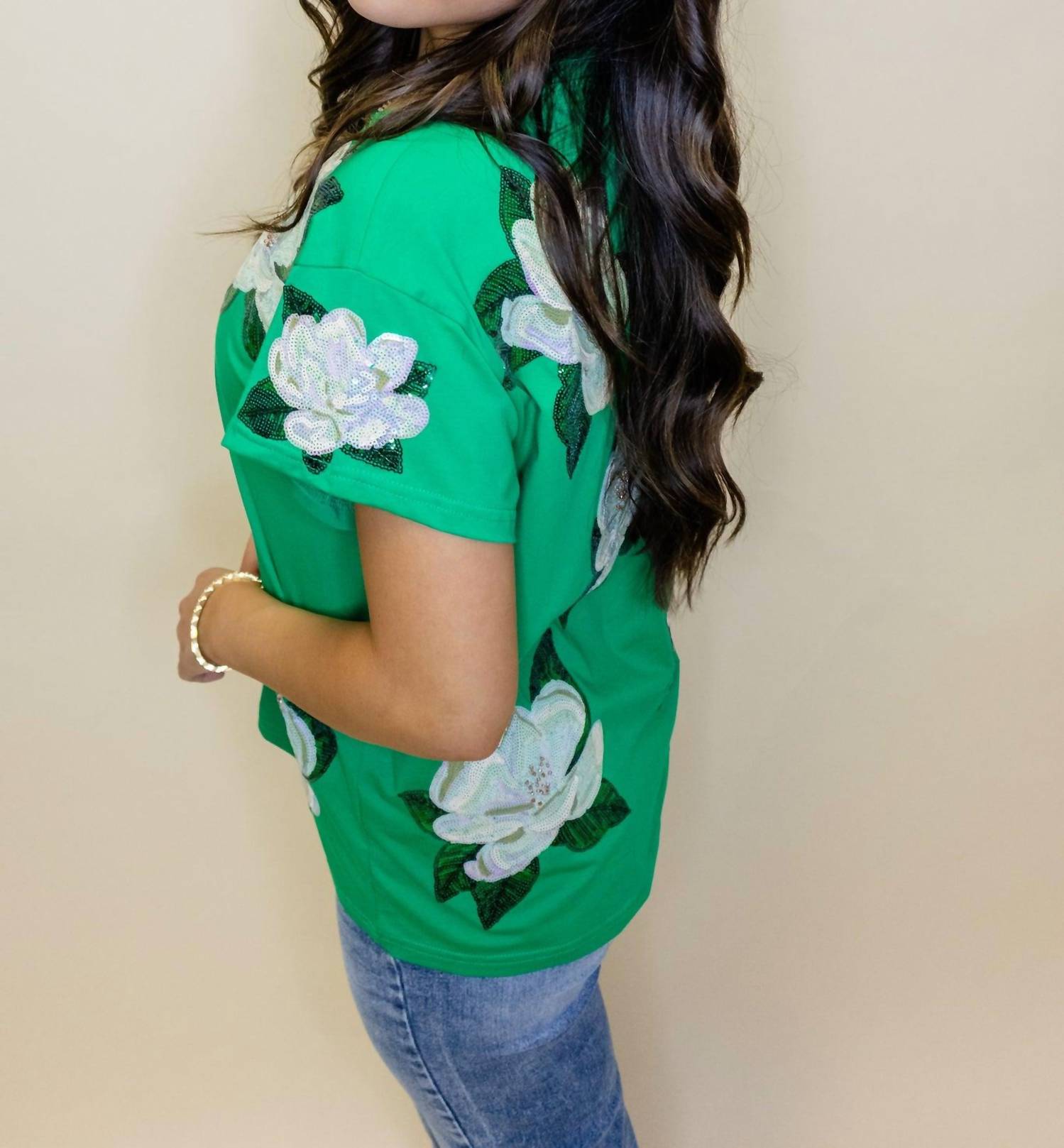 Queen Of Sparkles - Magnolia Short Sleeve Tee