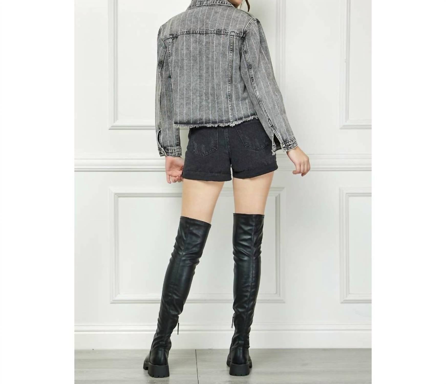 Veveret - Rhinestone Rodeo Denim Jacket